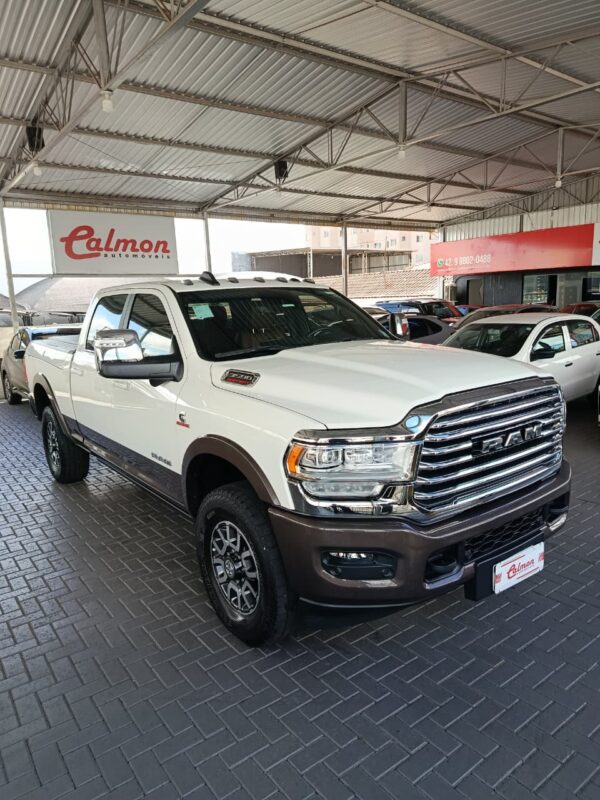 RAM 3500 LIMITED LONGHORN 6.7 TURBO DIESEL BRANCA 2024